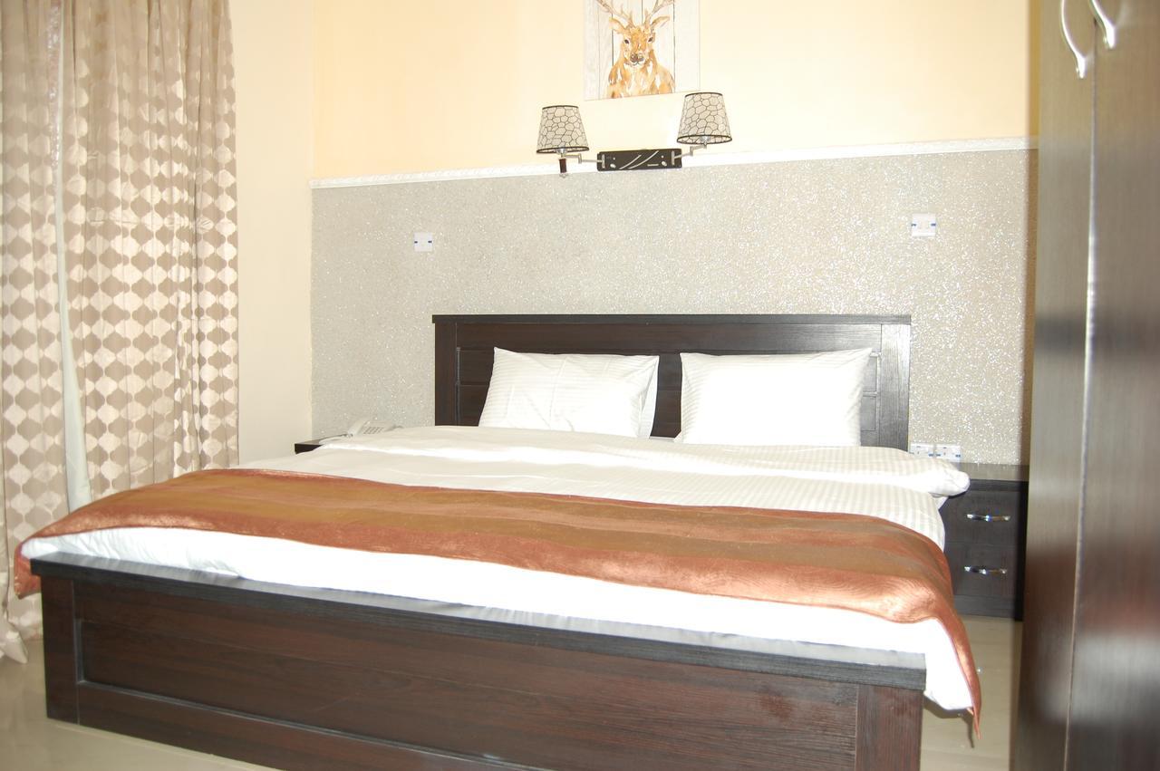 Grand Capital Hotel Ακούρ Εξωτερικό φωτογραφία
